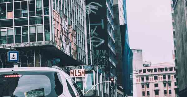 智能语音机器人知识库流程，智能语音机器人叫什么名字