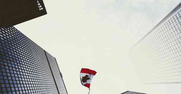 **京张高铁智能巡检机器人：开启未来的铁路保障**