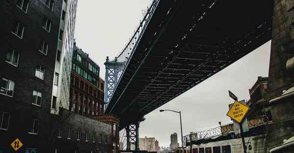 AI绘画所有凹凸人物（AI如何做出凹字效果）