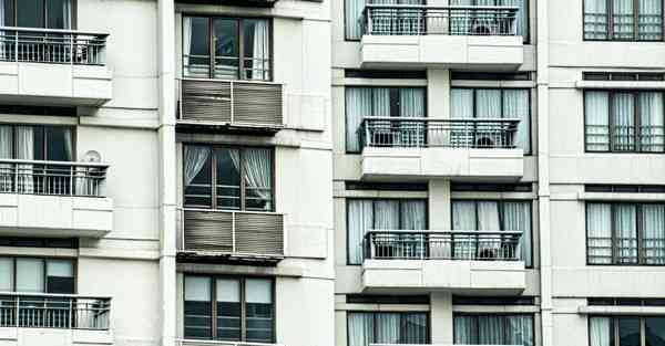 最早的服务型智能机器人