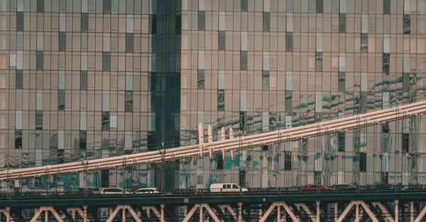 **京张高铁智能巡检机器人：开启未来的铁路保障**