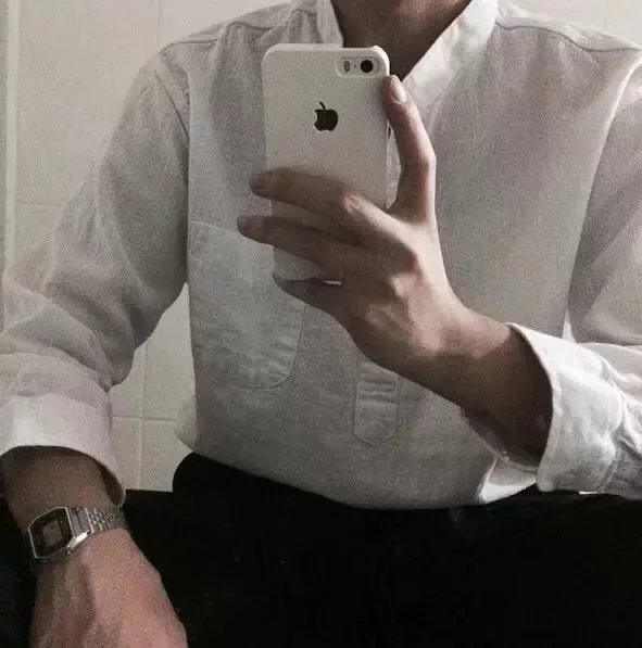 蒲力东秋