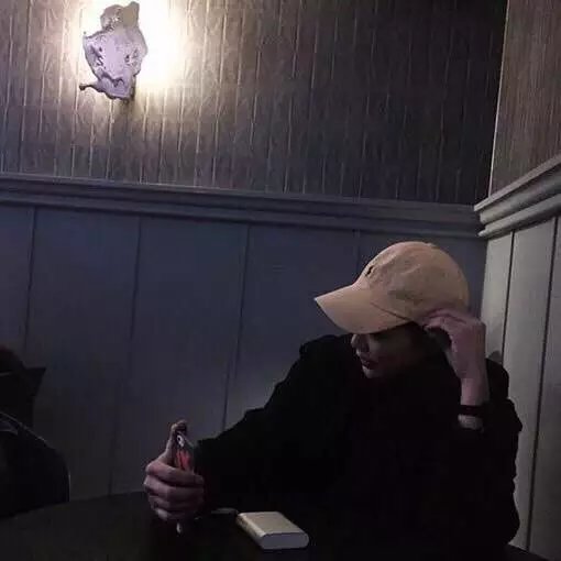闵彦英馥